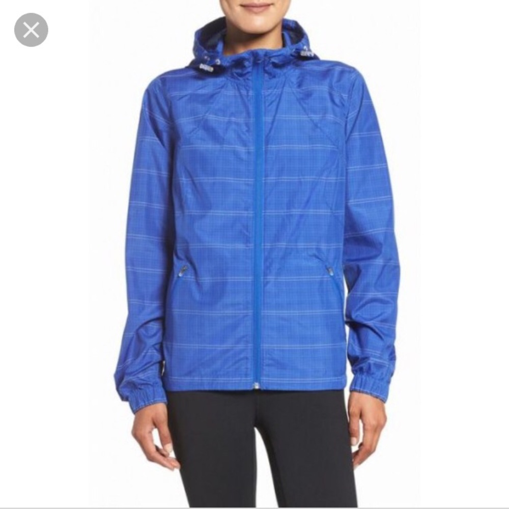 NWT Zella Cloud Nine 2 Reflective Jacket